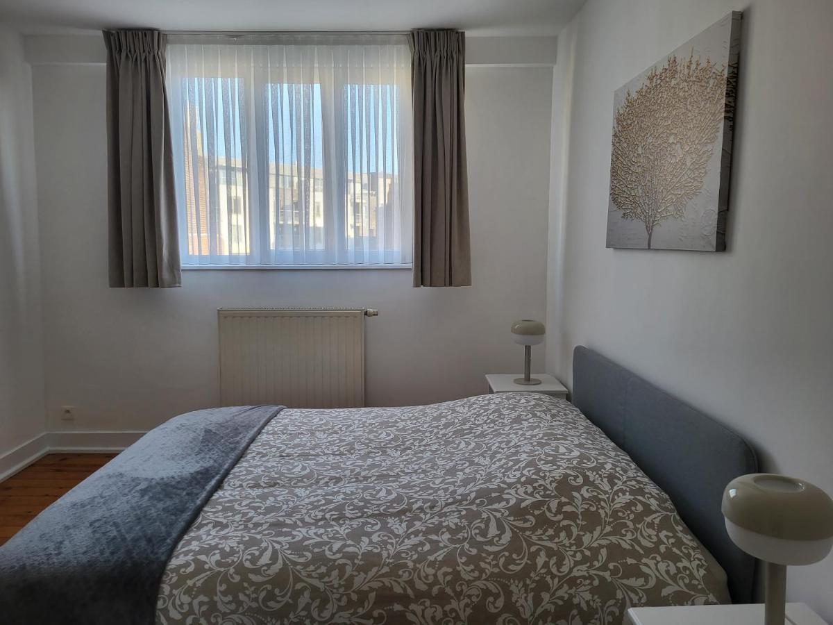 Brussels Bed & Blockchain Private Rooms With Shared Bathroom Etterbeek 외부 사진