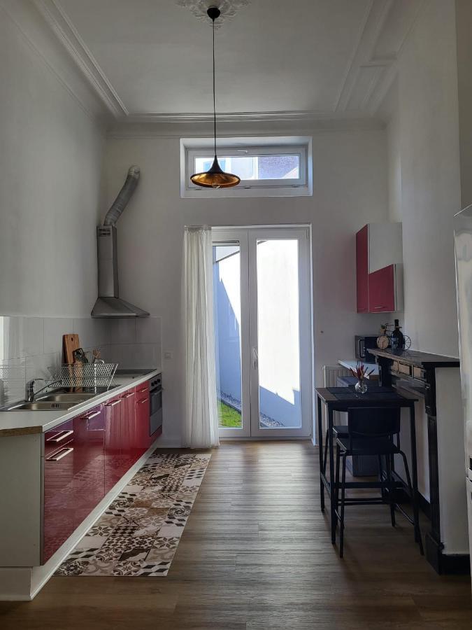 Brussels Bed & Blockchain Private Rooms With Shared Bathroom Etterbeek 외부 사진