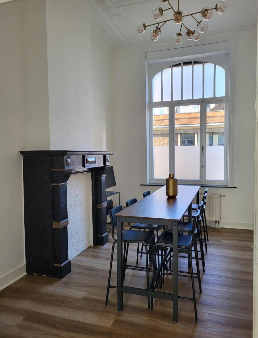 Brussels Bed & Blockchain Private Rooms With Shared Bathroom Etterbeek 외부 사진